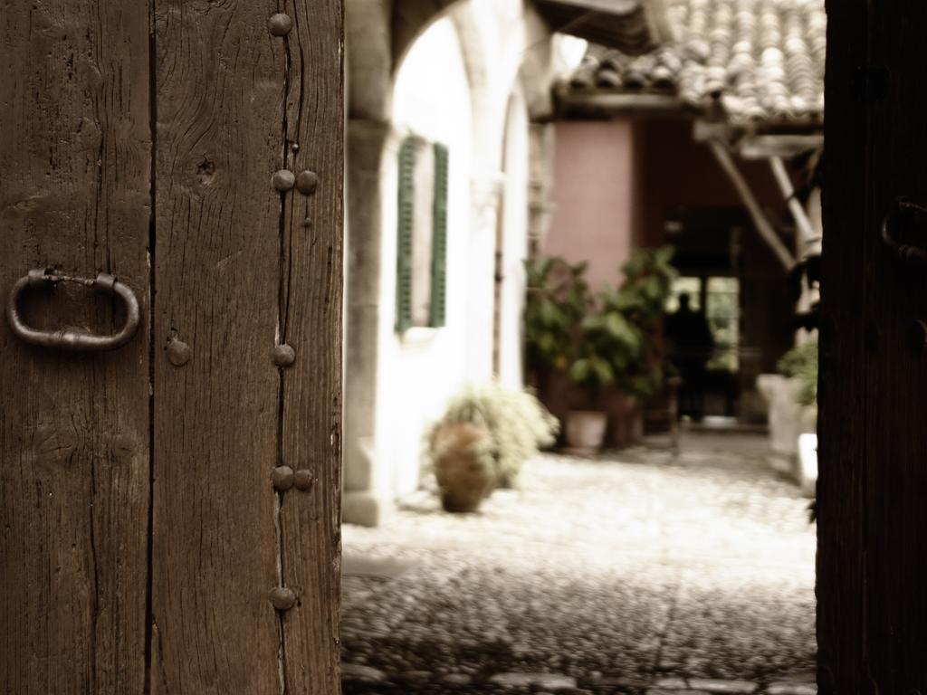 Monnaber Vell Hotel Campanet Bagian luar foto