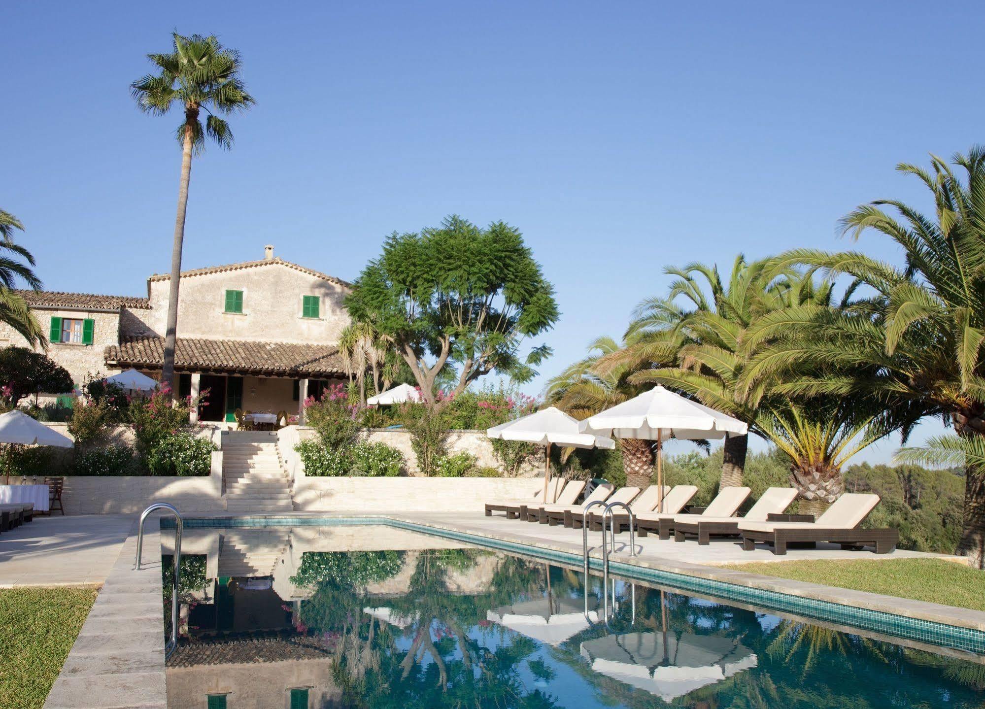 Monnaber Vell Hotel Campanet Bagian luar foto